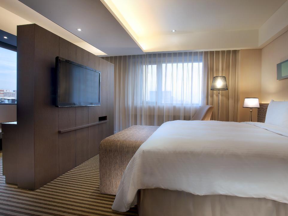 Park City Hotel Central Đài Trung Ngoại thất bức ảnh