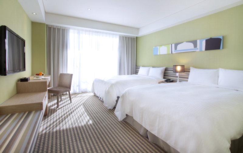 Park City Hotel Central Đài Trung Ngoại thất bức ảnh