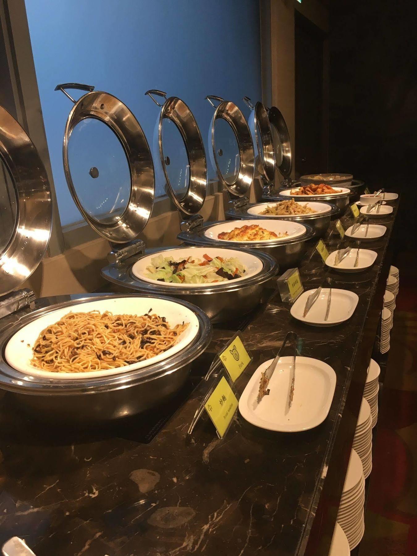 Park City Hotel Central Đài Trung Ngoại thất bức ảnh